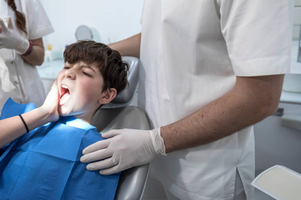 Best Emergency Dental Extractions in Spring Valley Village, TX